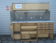 Nr. 212<br />
Półka uniwersalna ze sklejki wodoodpornej. Dedykowana do Master 3 l2h2, Movano...