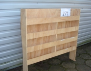 Nr.271<br />
Półka uniwersalna drewniana.<br />
<br />
Wymiary:<br />
Dł - 133 cm<br />
Wys...